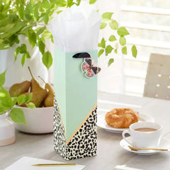 13" Butterfly on Cheetah Print Wine Gift Bag