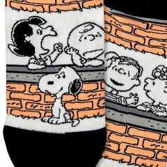 Peanuts® Gang at Brick Wall Novelty Crew Socks