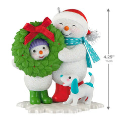 Making Memories Welcoming Wreath Ornament